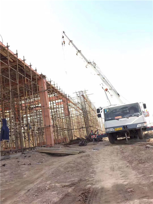 旅顺口区25 吨、50 吨吊车怎么选？多大重量 / 半径适合对应车型？